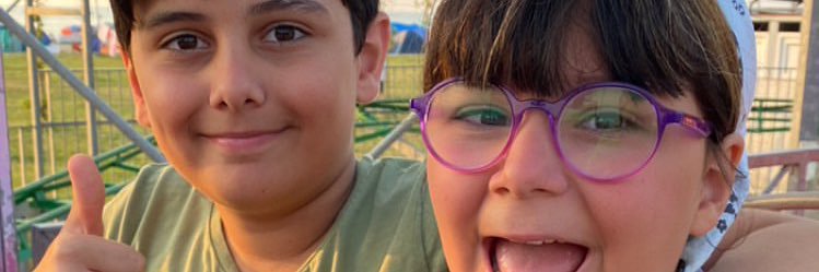 zeynepozk's profile banner image