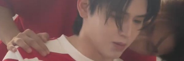 AlwaysNewwiee Profile Banner
