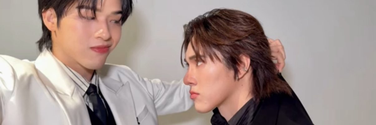 ( .⚯ ྀི) banner