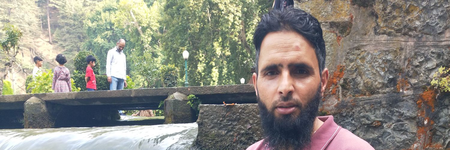 Falak Binti Ferooz banner