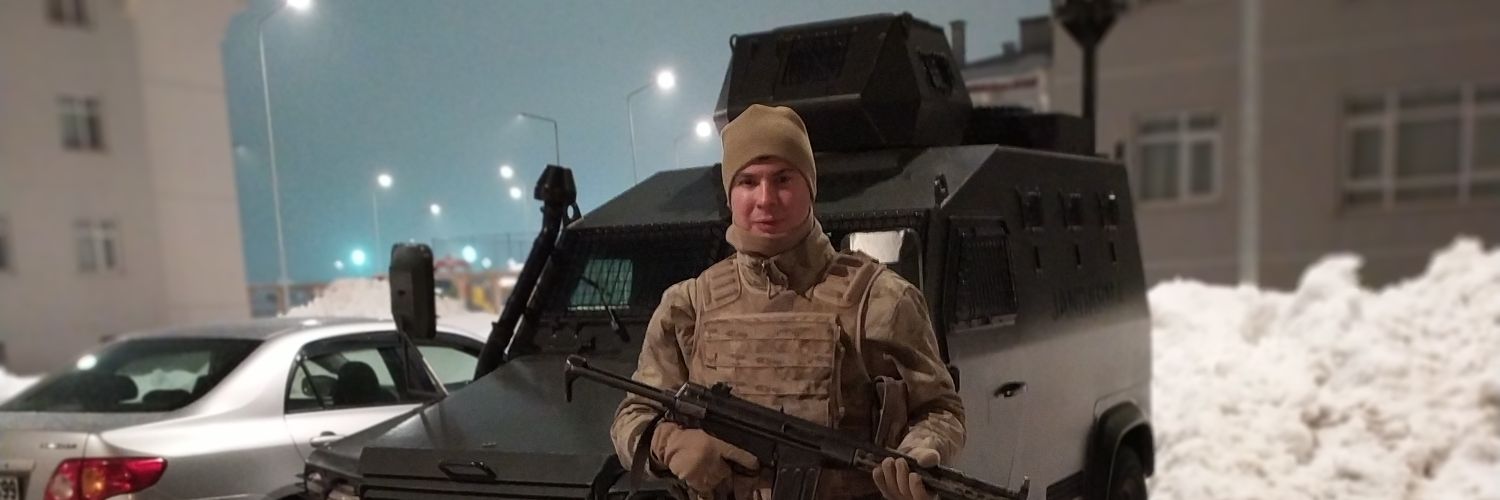 cmrtir's profile banner image