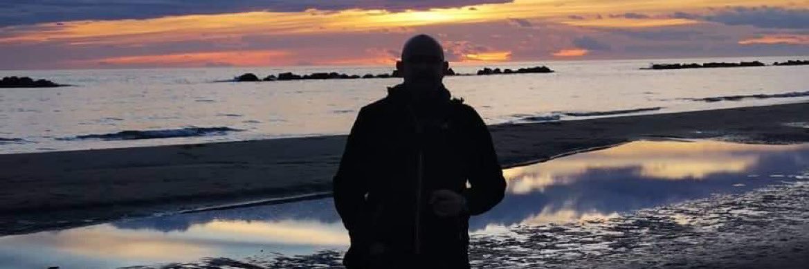 comfortably dumb banner