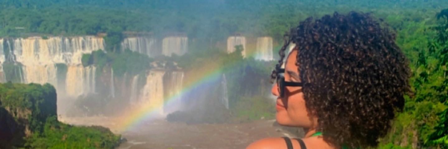 Maribureis's profile banner image