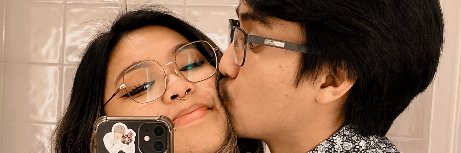 leannecswizzle's profile banner image