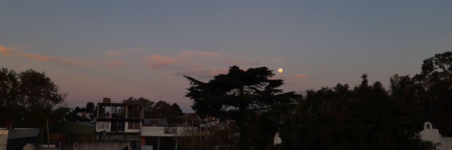 Ayecslz's profile banner image