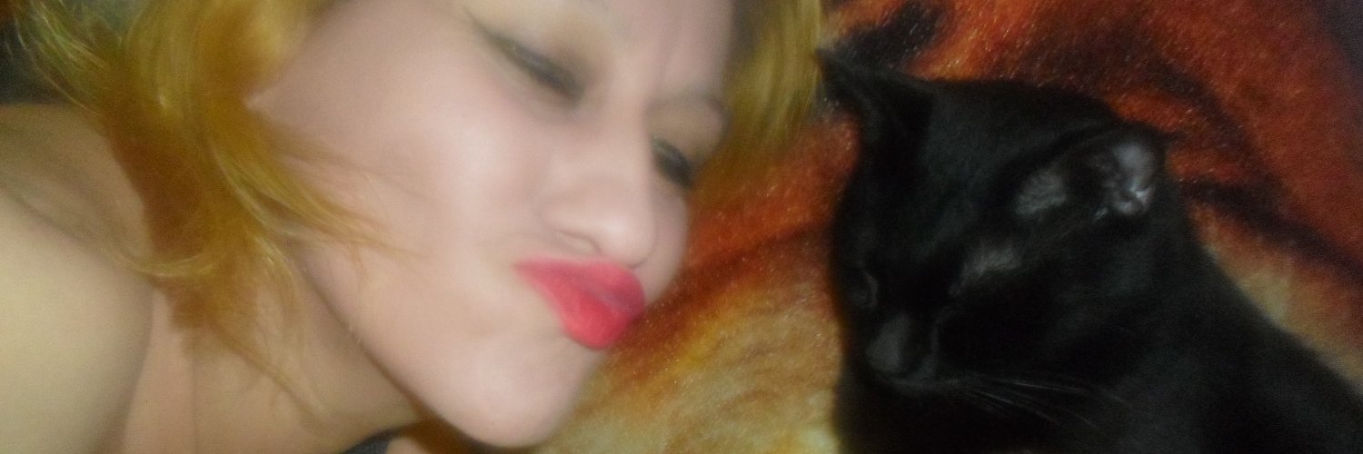 Perlamo's profile banner image