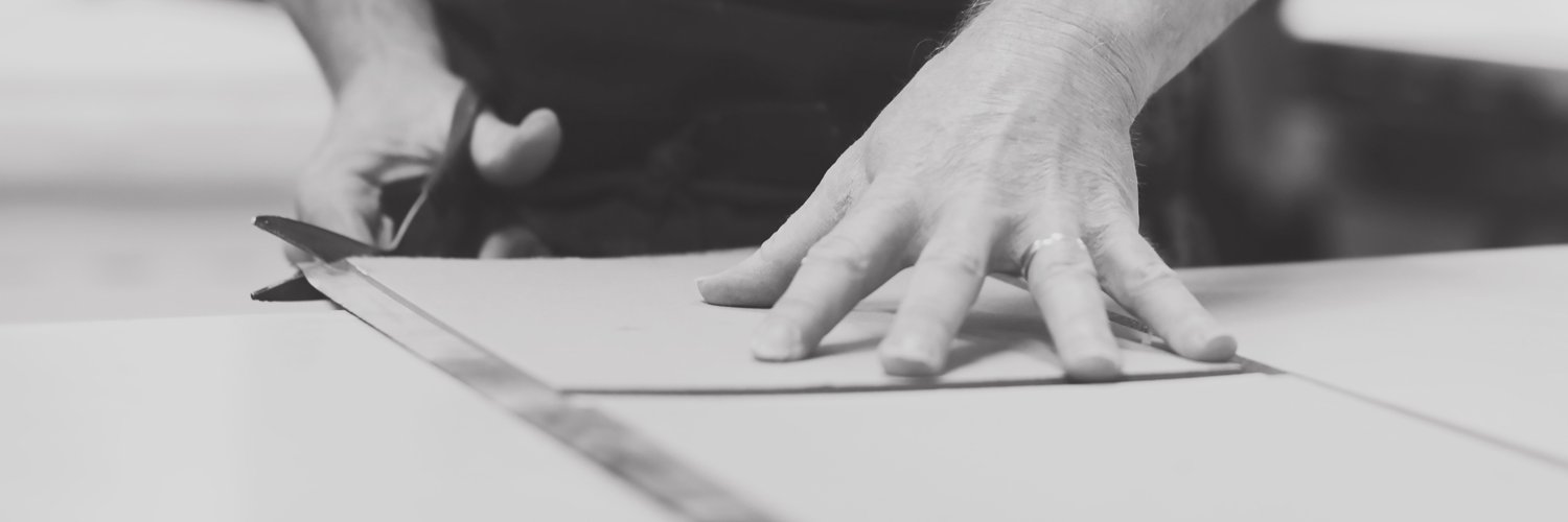 Momento Pro AU banner