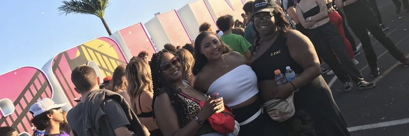 GirlwitTheNikes's profile banner image