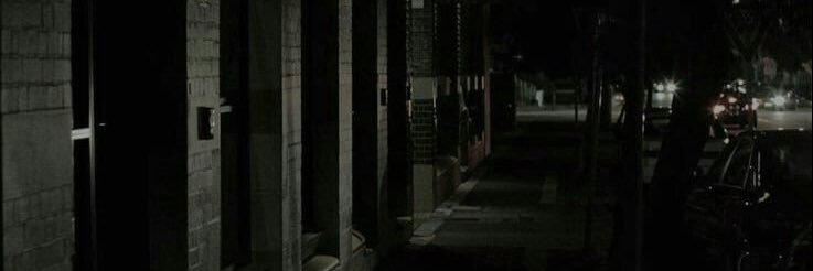 P banner