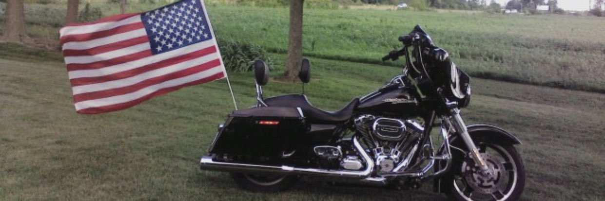 Elliott Barker 🇺🇸 banner