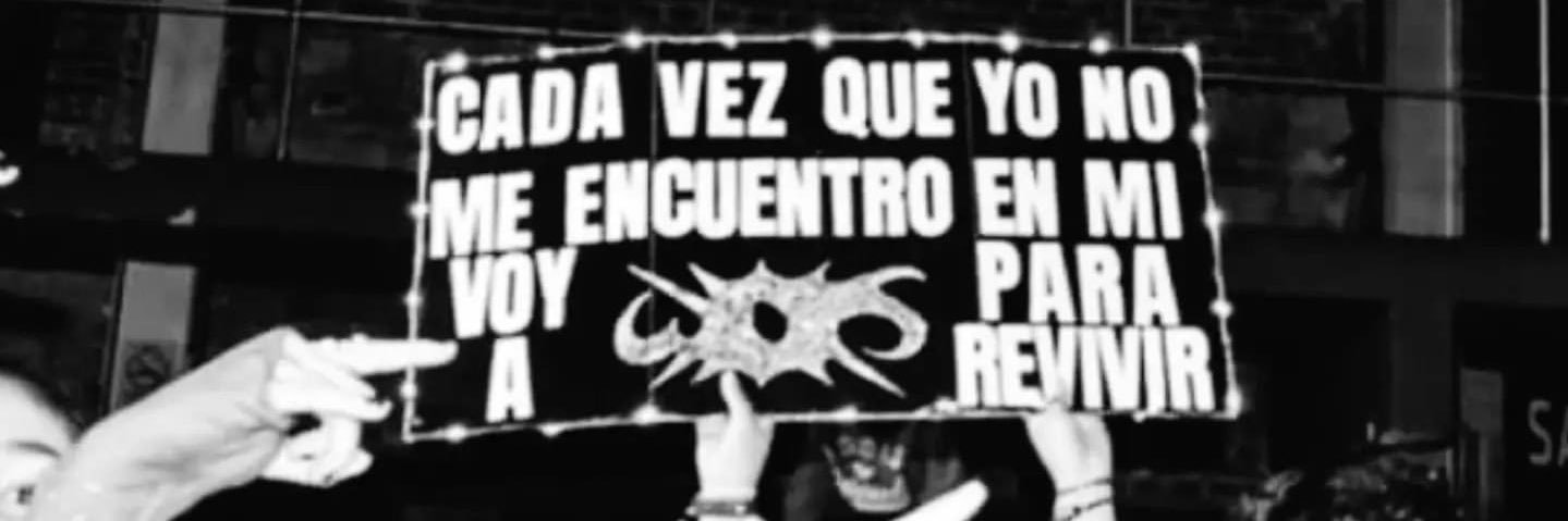 m_ariacarr's profile banner image