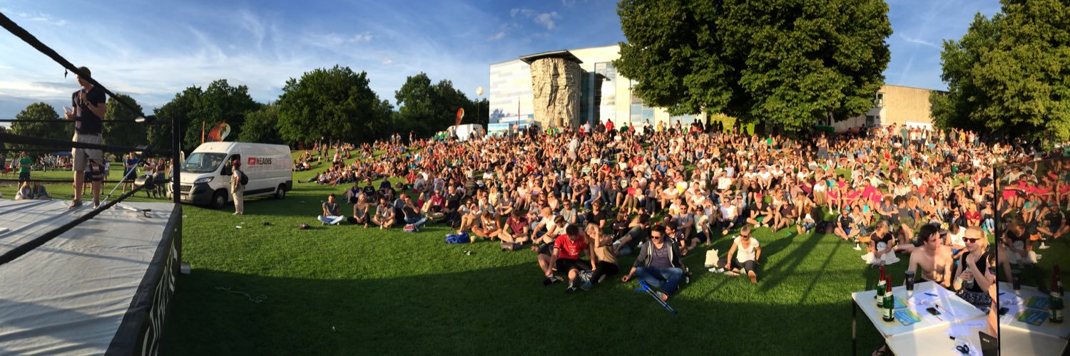 Gillette Uni-Liga banner