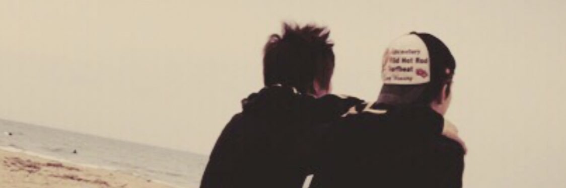 1023_1996's profile banner image