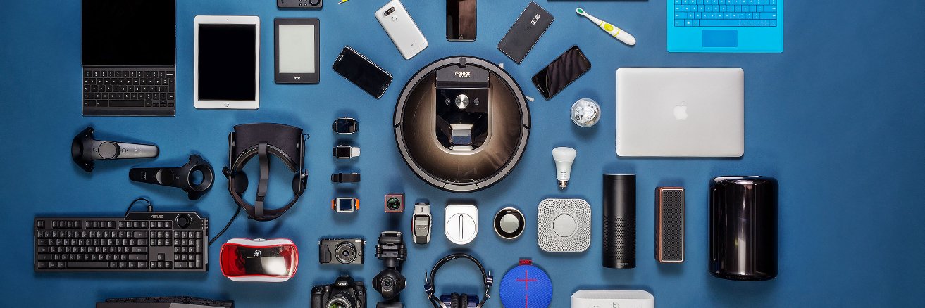 Gadgets_List's profile banner image