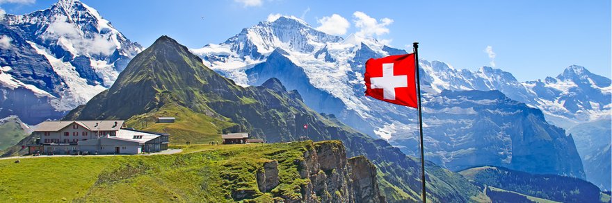 Dr. rer.comm. M.T.K. banner