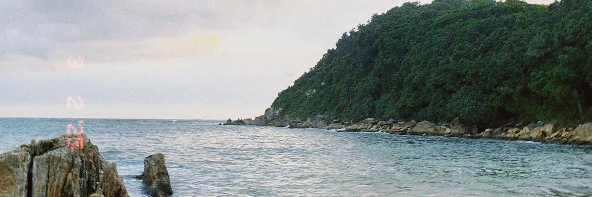 avber_'s profile banner image