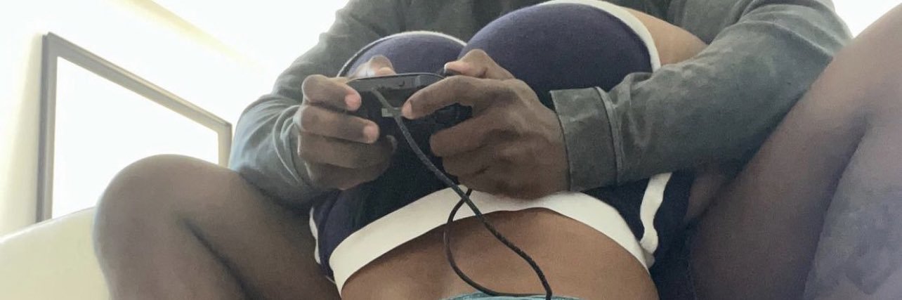 Eshaaaa_4's profile banner image