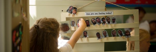 IY_STARS Profile Banner