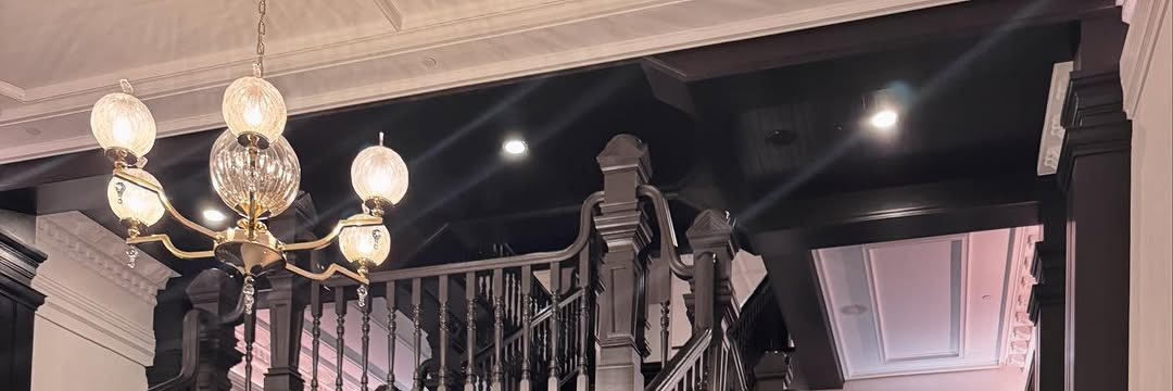 tawan1_V's profile banner image