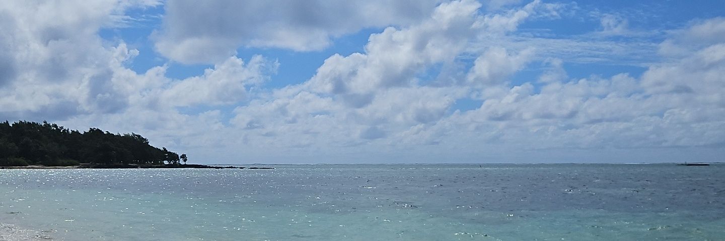 manarhm94's profile banner image