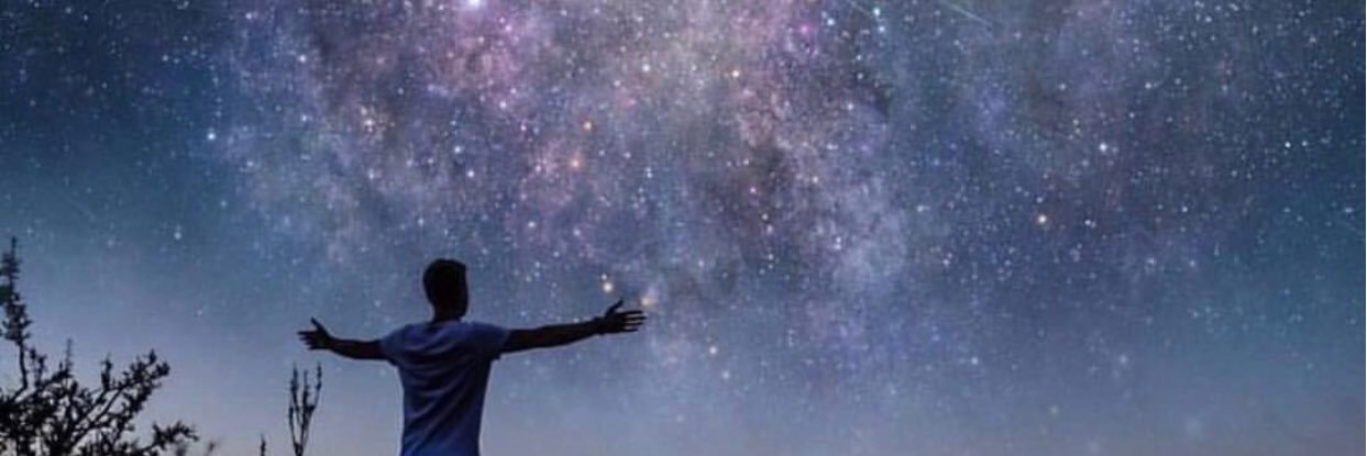 heesah7's profile banner image