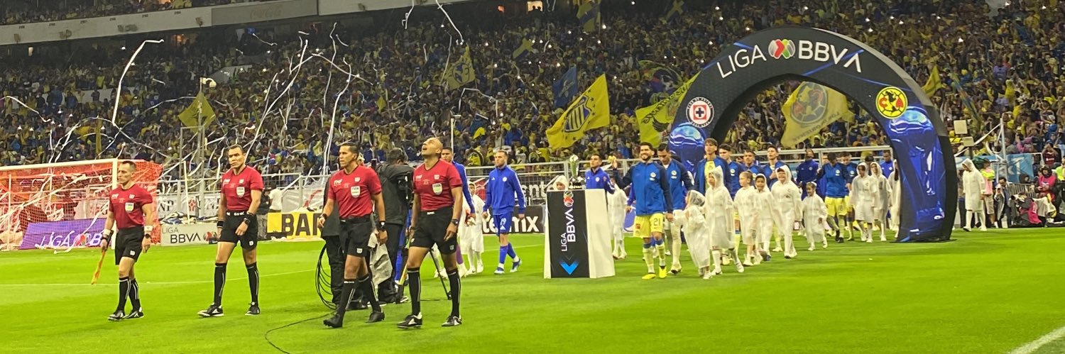 Jesús Romero's banner