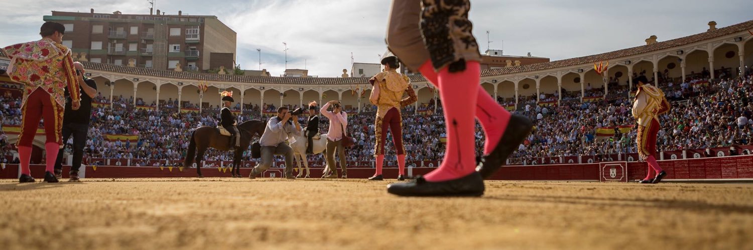 albertocurro's profile banner image