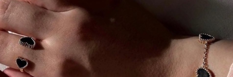 mbmvb09's profile banner image