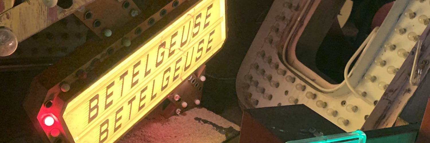 yaamile_'s profile banner image