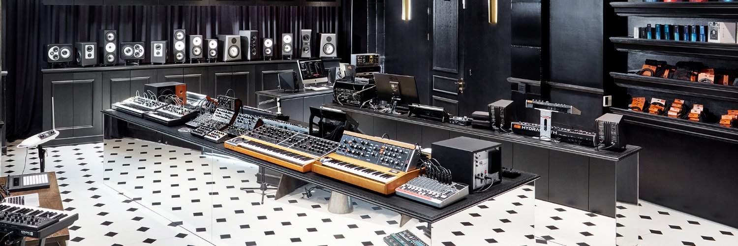 GEARLOUNGE banner