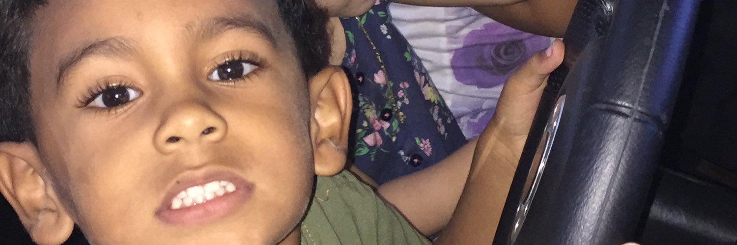 EMEG27's profile banner image