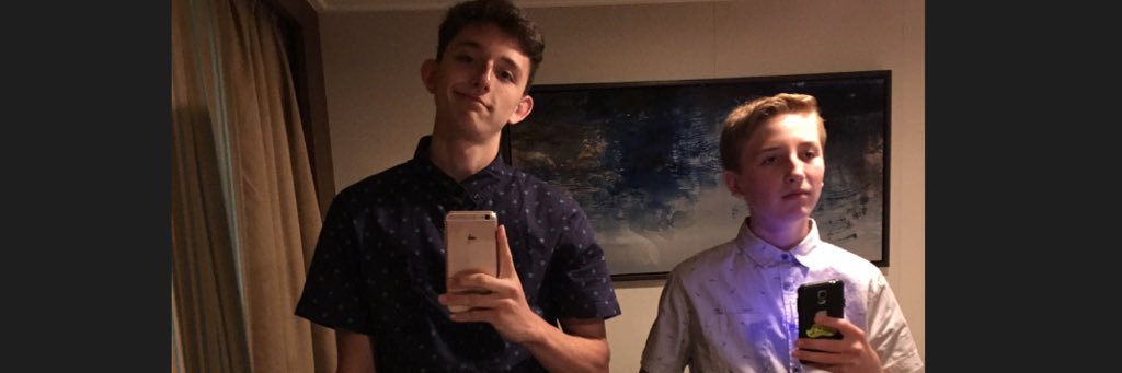 DoubleDeDyl's profile banner image