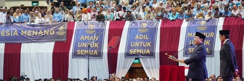 Adil Makmur banner