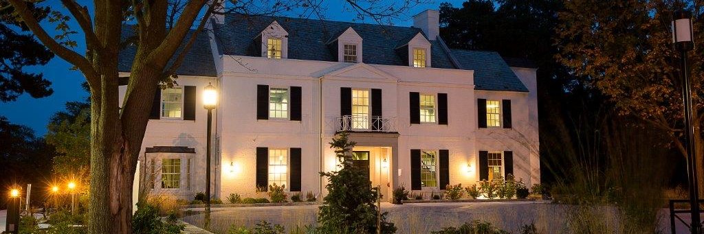 Harding Waterfront Estate banner