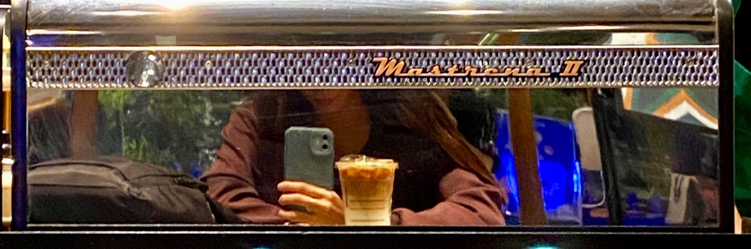 EyyMBii's profile banner image