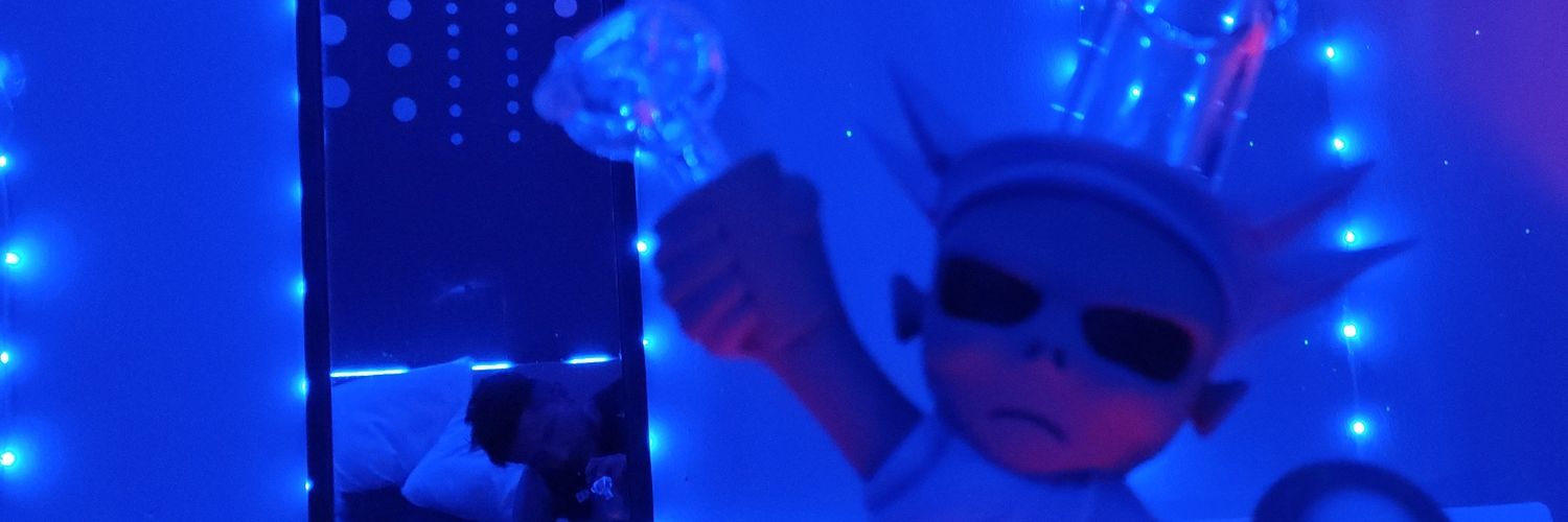 cabron_rouge's profile banner image