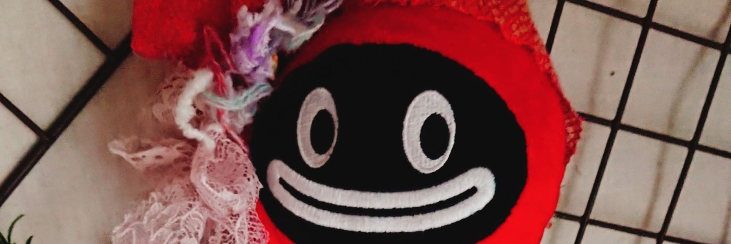 oimomas's profile banner image