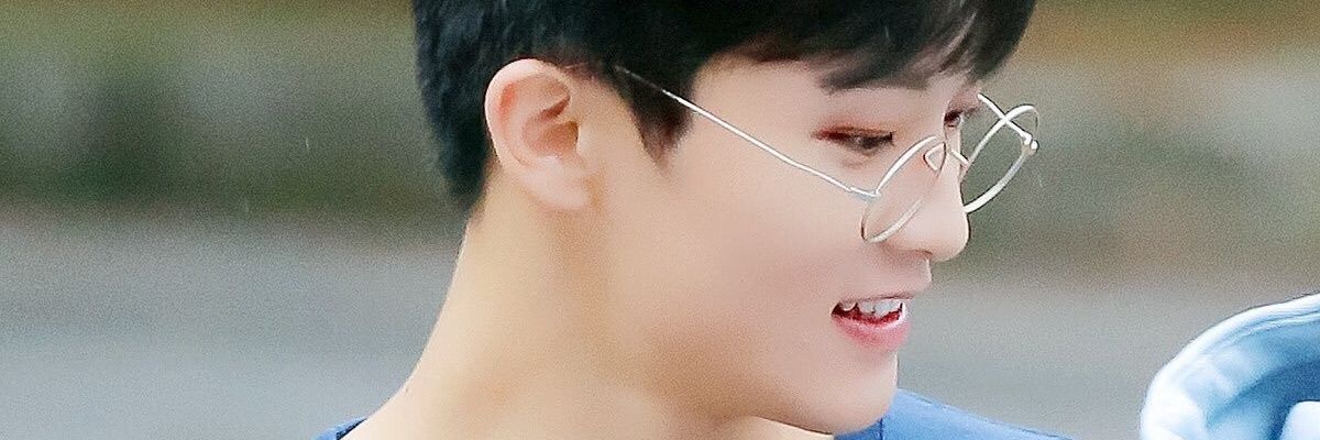 ทิชชู่ banner