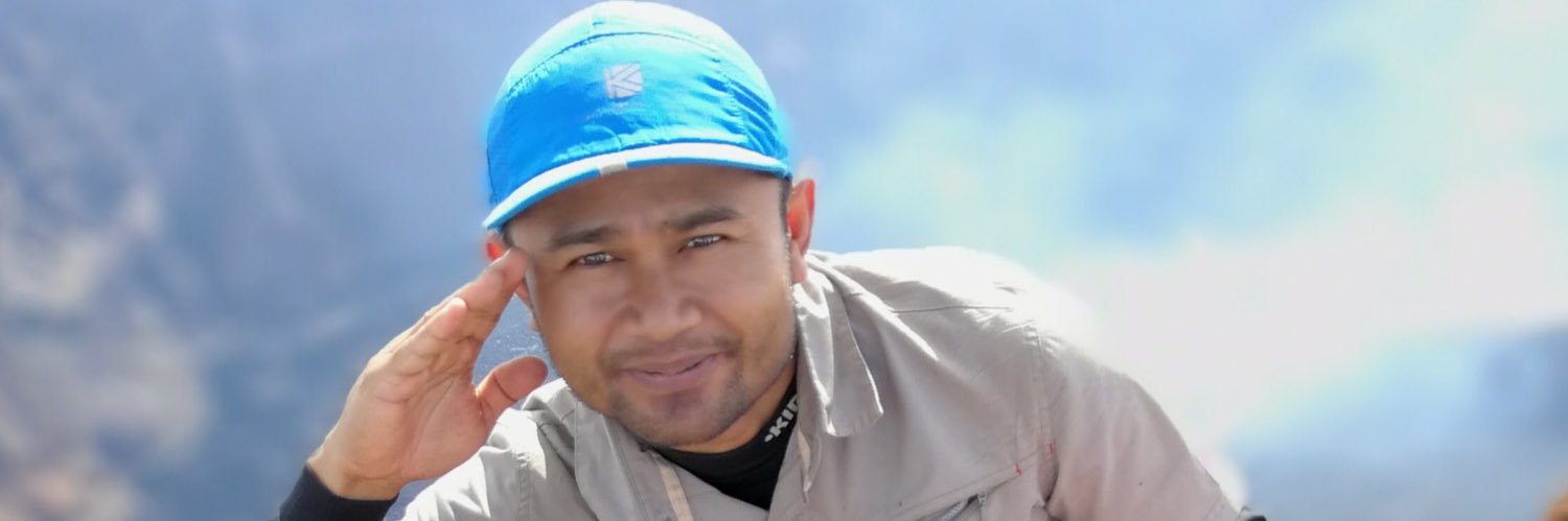 abdullah_azuan's profile banner image
