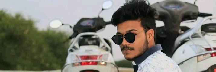 vikas_thakur___'s profile banner image