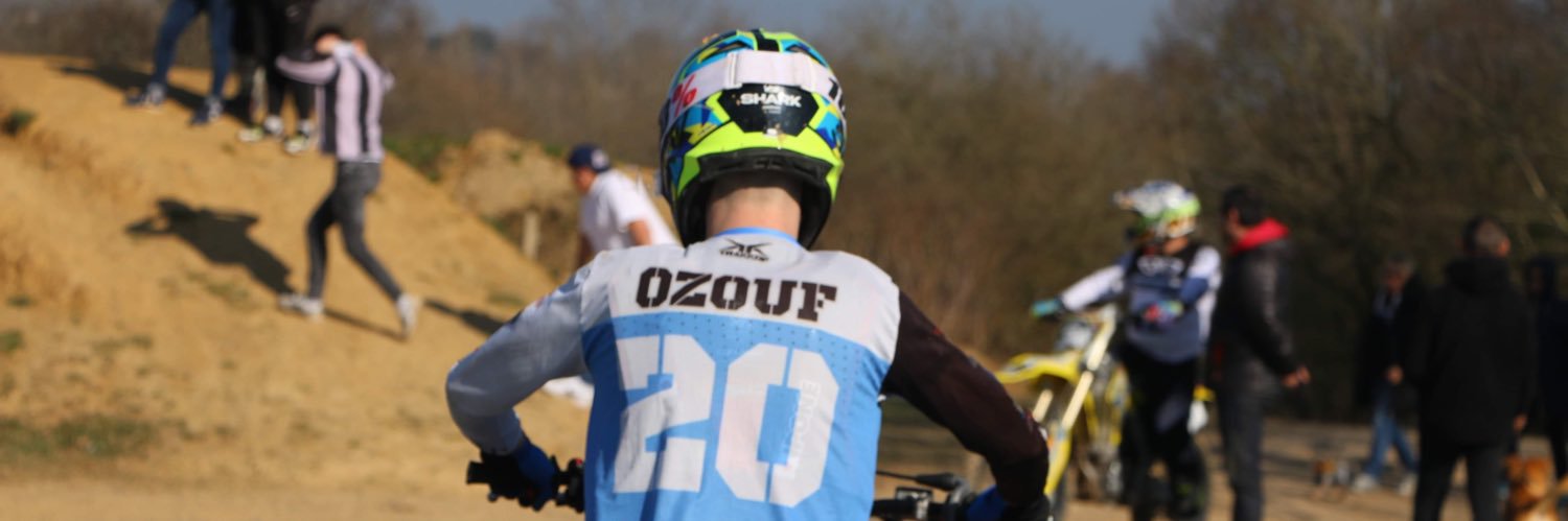 OzoufV's profile banner image