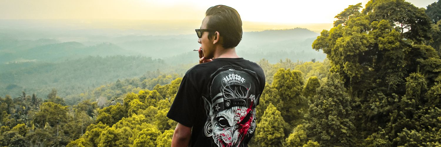 Kompyang_'s profile banner image