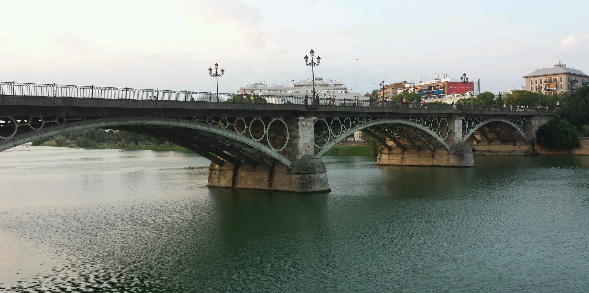 BeatrizArCoro's profile banner image
