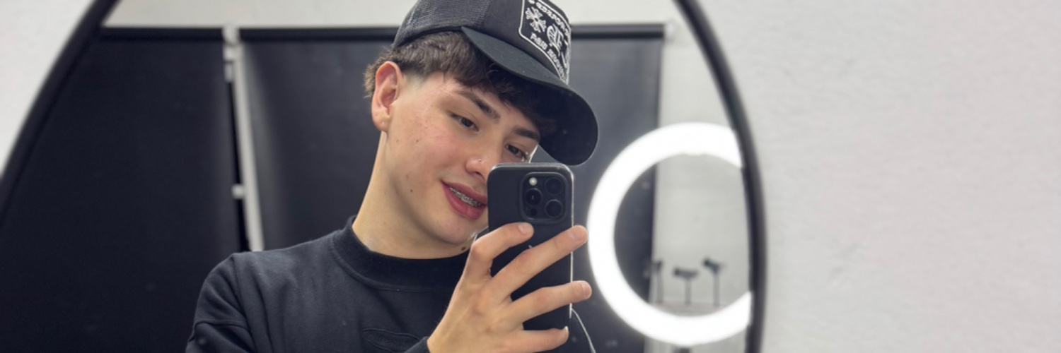 Valenaacosta's profile banner image