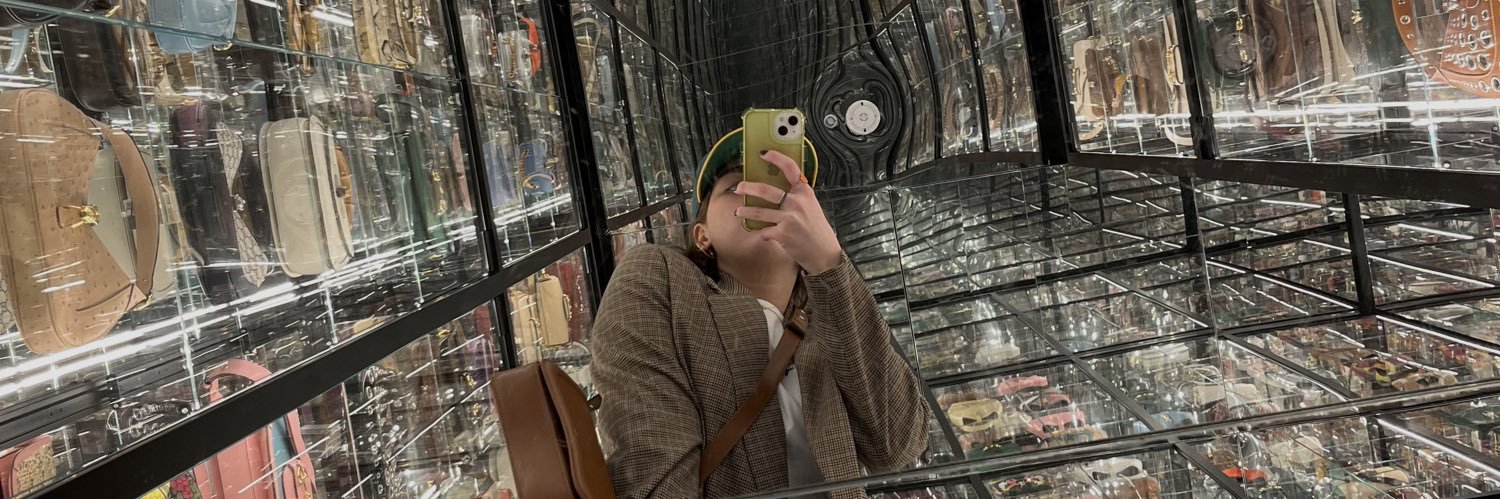 angelahamdanc's profile banner image