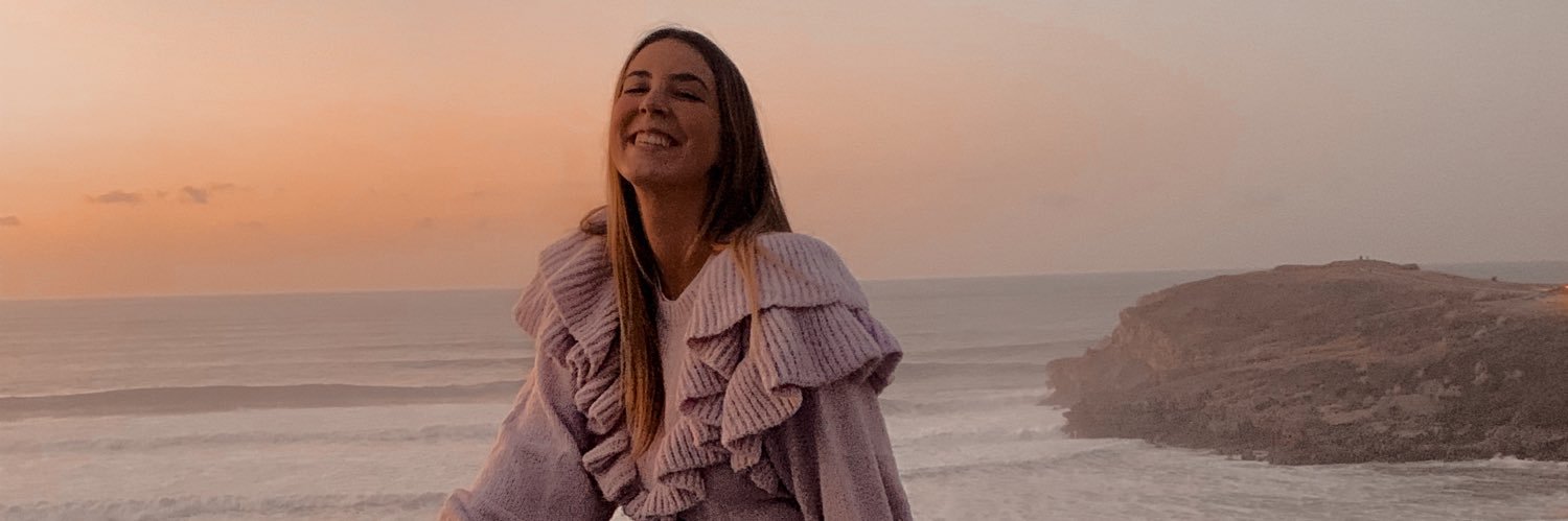 yaniiraGF's profile banner image