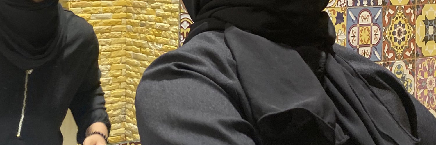 ellyashzrna's profile banner image