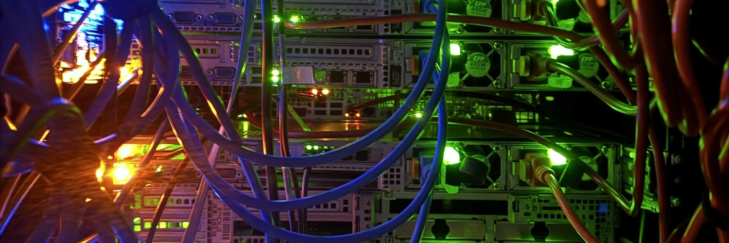 Tom.exe💻🥽 banner