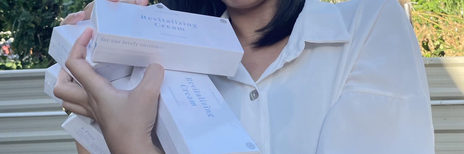 ครีมรีไวท์ เจลล้างหน้าซิบบลิ้ง 💙 banner