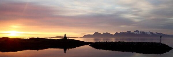 EliMoeHelgesen Profile Banner